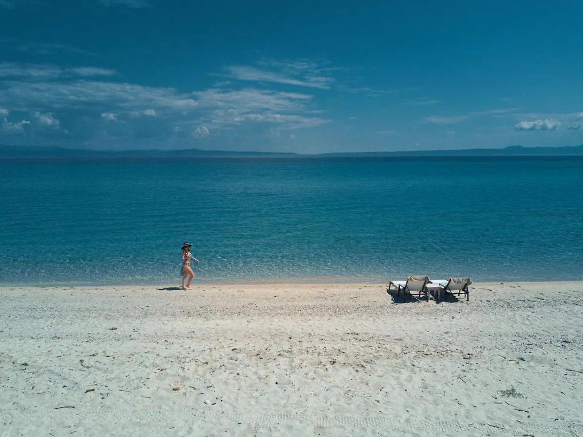 Summer In Polychrono 0*,