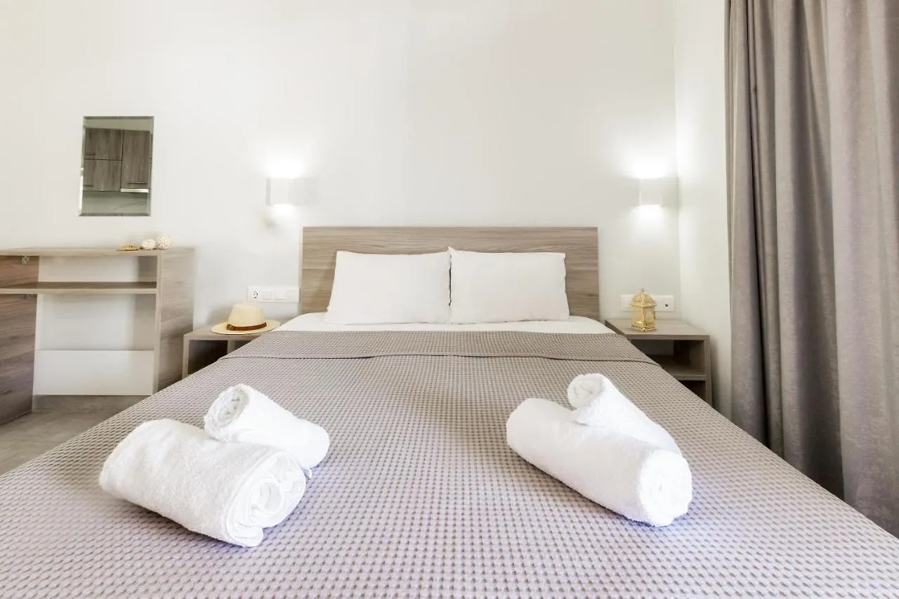 Aparthotel Summer In Polychrono Greece